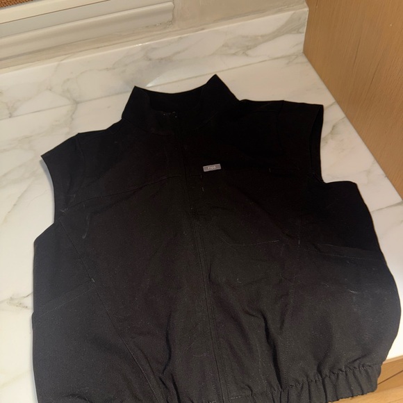 Figs Sydney vest size medium - Picture 2 of 3